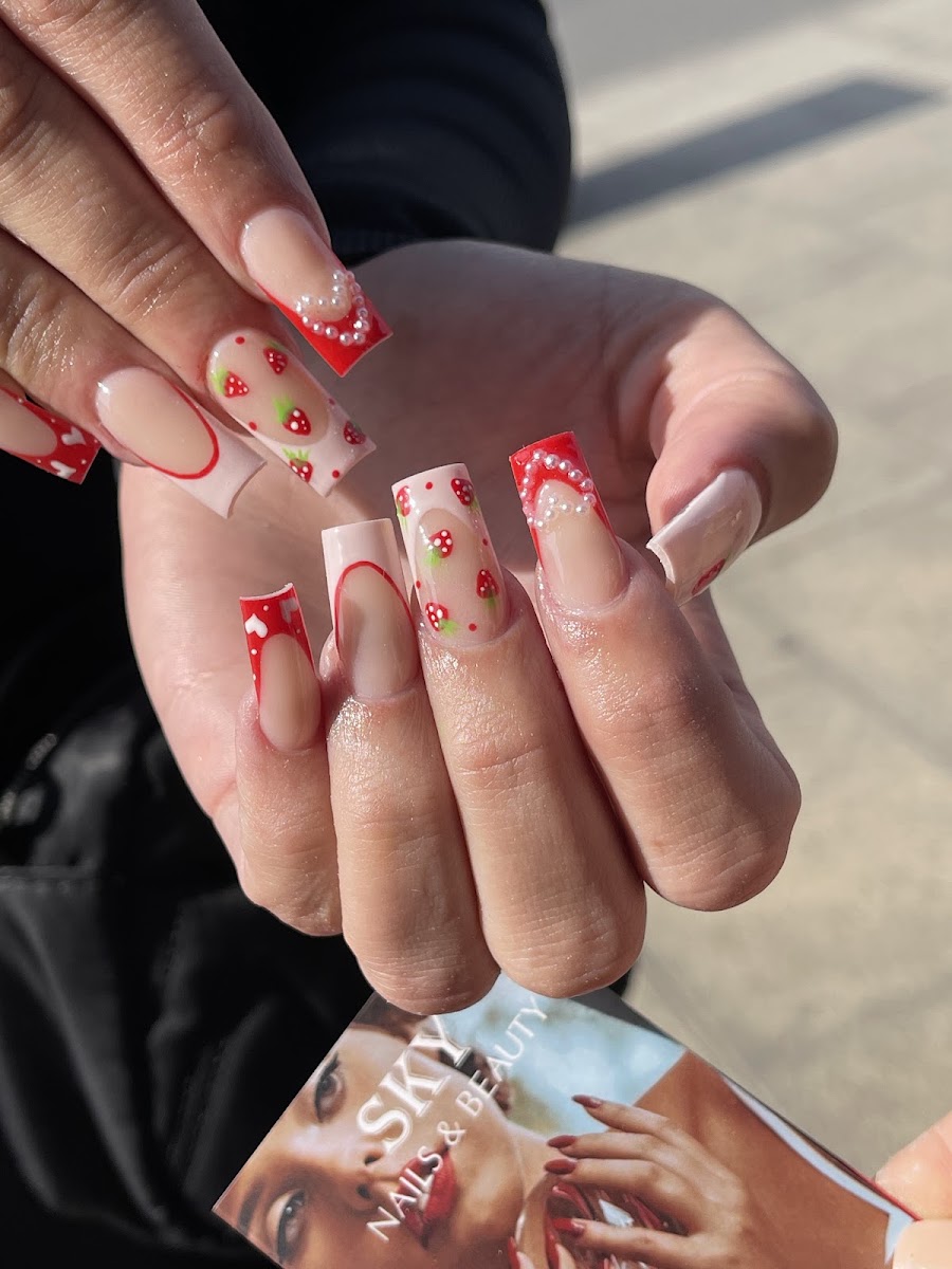 Sky Nails & Beauty work